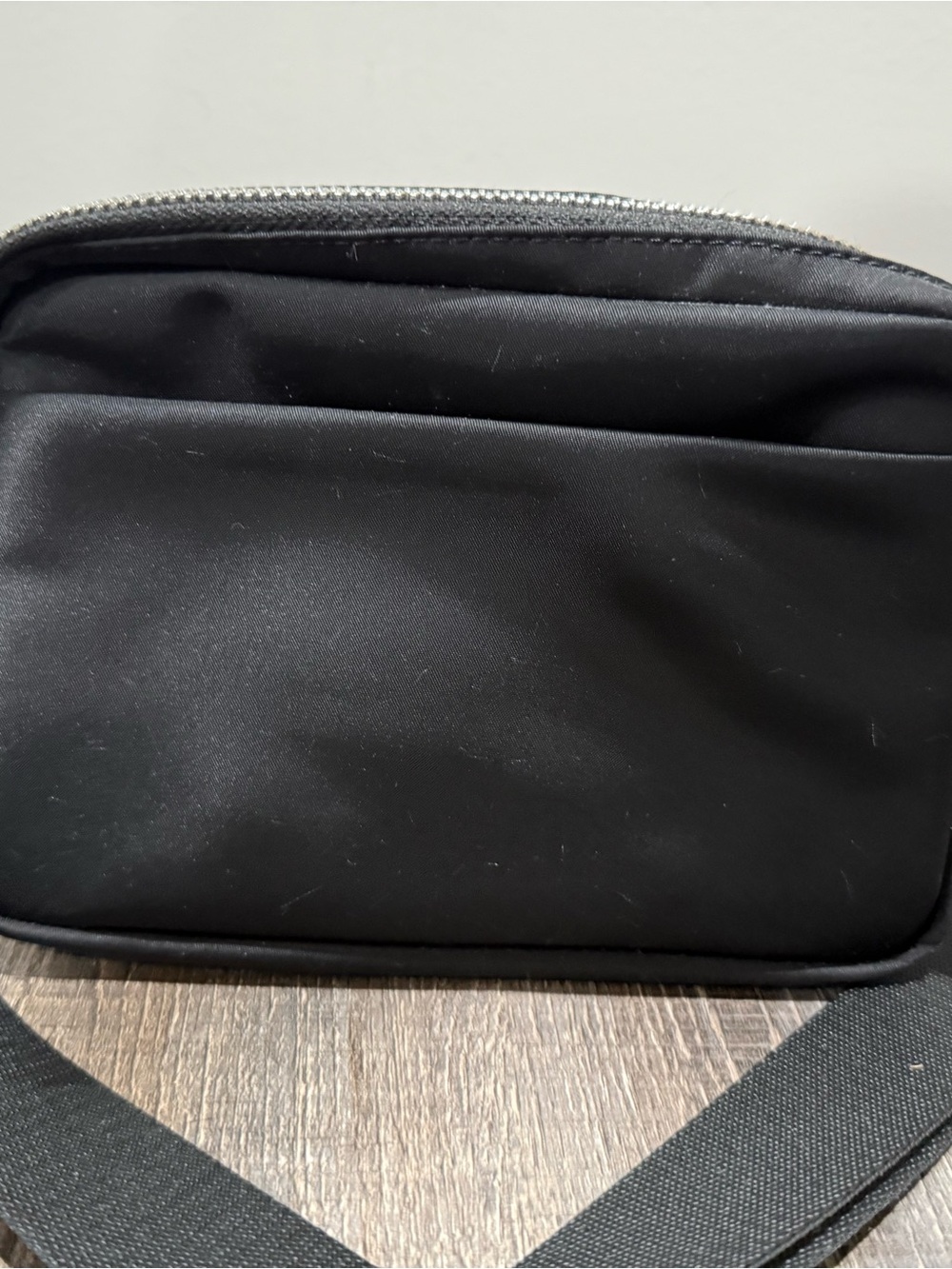 lululemon athletica Black Double-Zip Everywhere Belt Bag Black - Picture 3 of 10